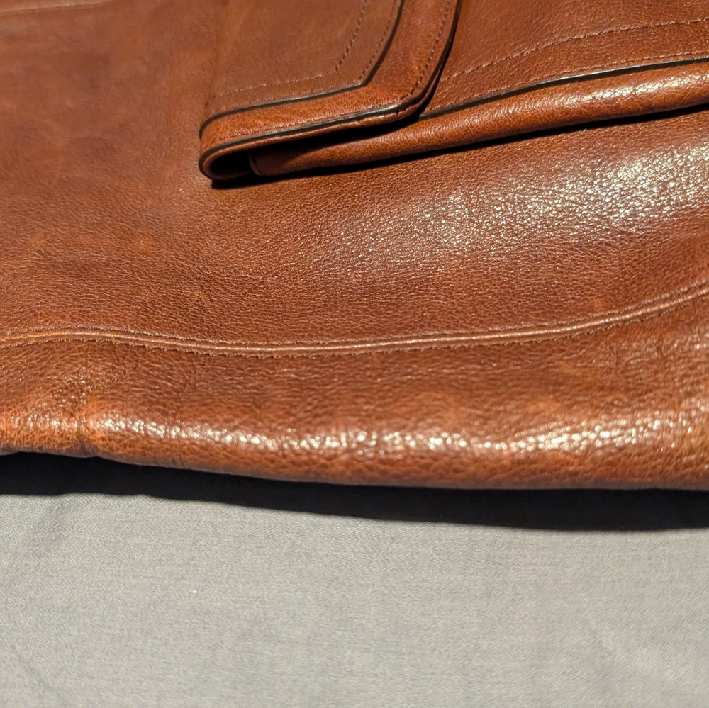 Leather Shoulder Bag in Brown - Picture 5 of 11